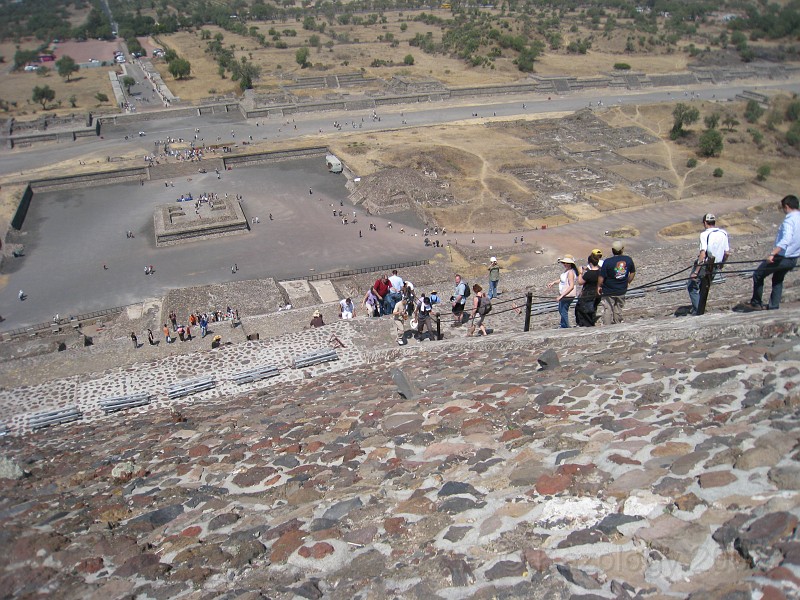Mexico Pyramids - Mexico City 2009 0380.jpg - A trip to the Teotihuacan area of Mexico to visit the pyramids. A vast complex and a great climb to the top. This was followed by lunch in a cave, then a visit to the historical center of Mexico City. March 2009.